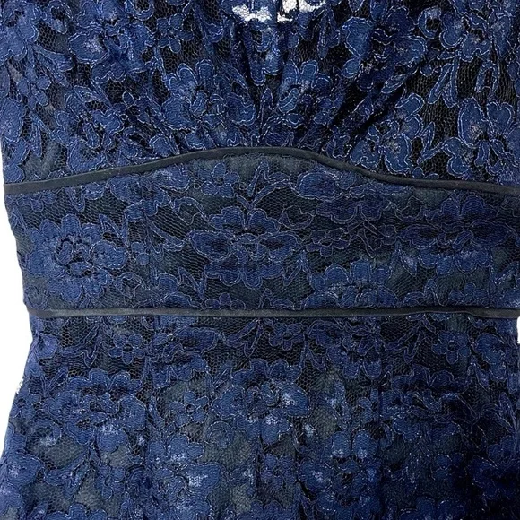 Maggy London Navy Blue Black Lace Floral 4 Scoop Back Cocktail Sheath - Picture 7 of 12
